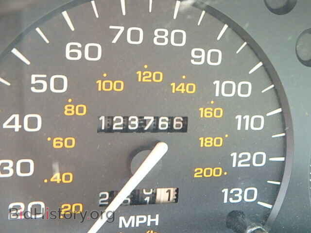 1997 SATURN SC1/SC2 - VIN: 1G8ZH1275VZ319908 - Фото 8