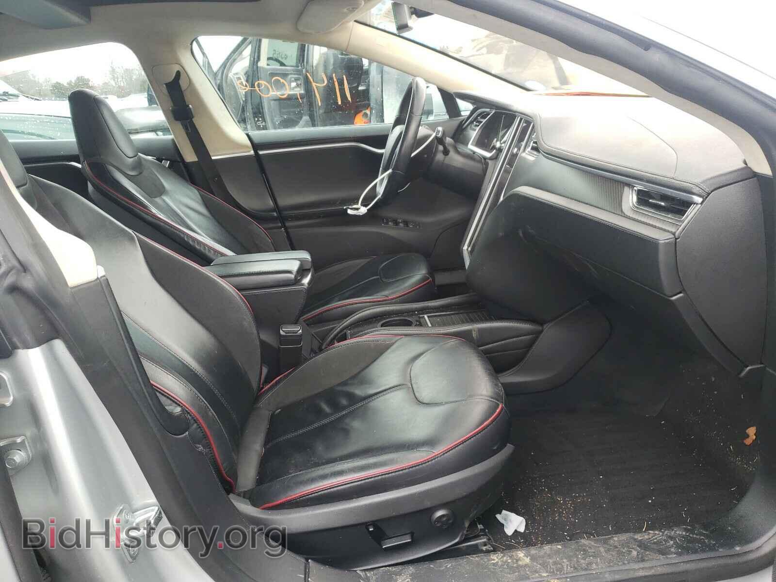 2013 TESLA MODEL S - VIN: 5YJSA1CP6DFP05705 - Фото 5