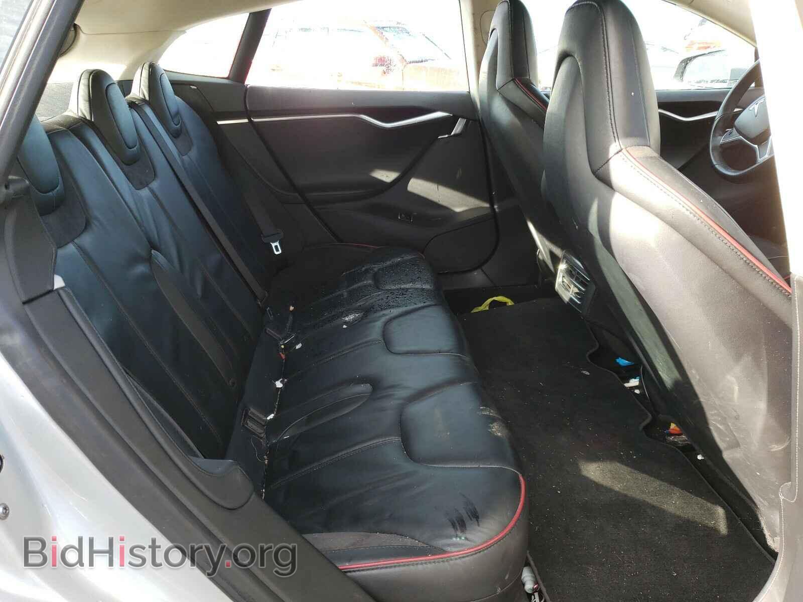 2013 TESLA MODEL S - VIN: 5YJSA1CP6DFP05705 - Фото 6