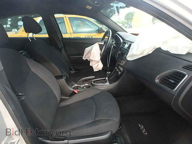 2012 CHRYSLER 200 - VIN: 1C3CCBBG7CN249577 - Фото 5