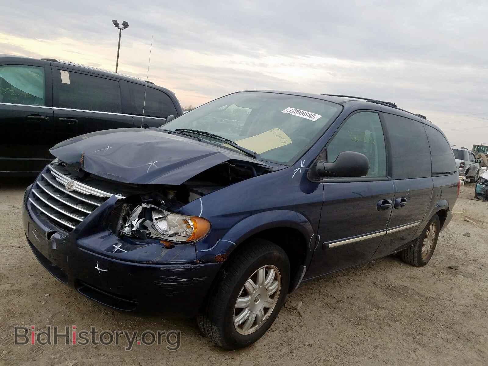 2006 CHRYSLER MINIVAN - VIN: 2A4GP54L86R745812 - Фото 2