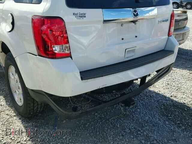 2011 MAZDA TRIBUTE - VIN: 4F2CY0C79BKM00709 - Фото 10