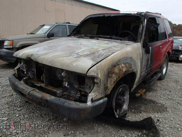 1998 FORD EXPLORER - VIN: 1FMYU24E0WUC82811 - Photo 2