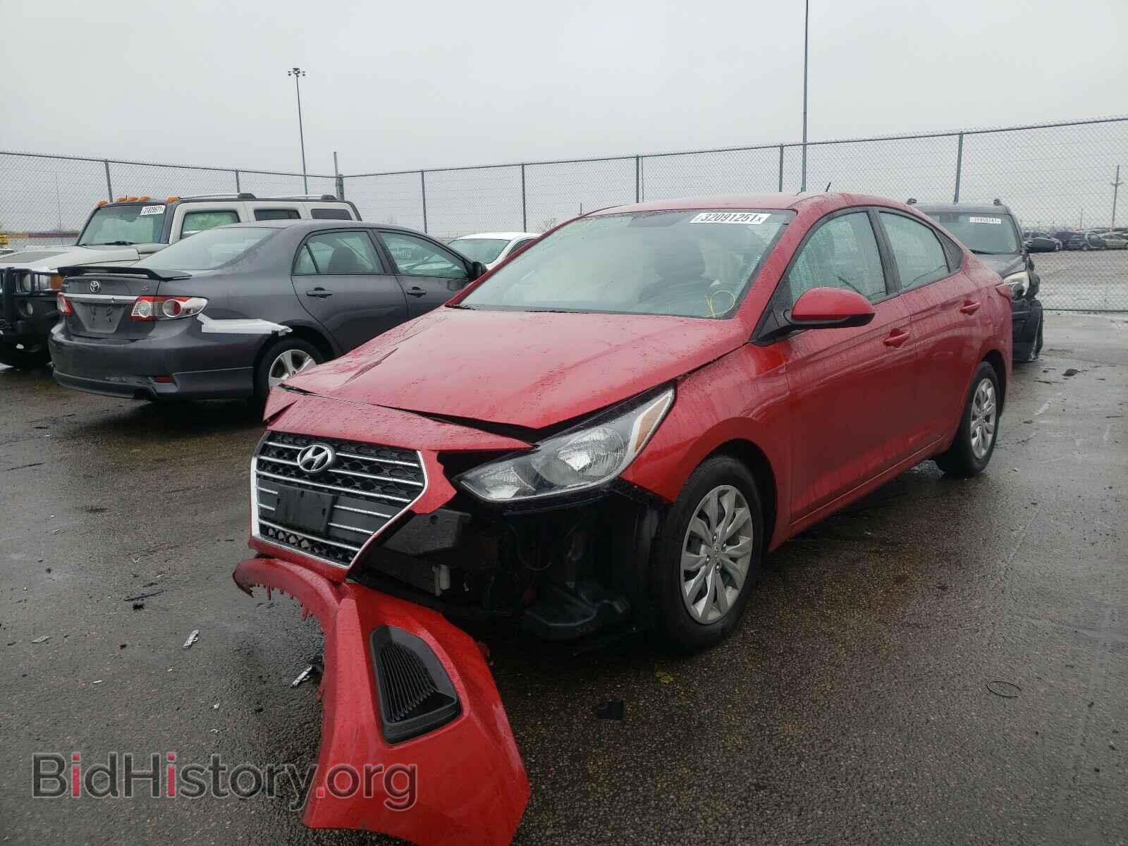 2019 HYUNDAI ACCENT - VIN: 3KPC24A31KE070298 - Фото 2