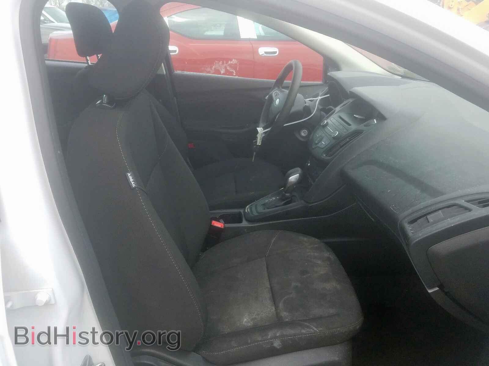 2017 FORD FOCUS - VIN: 1FADP3F2XHL259327 - Photo 5