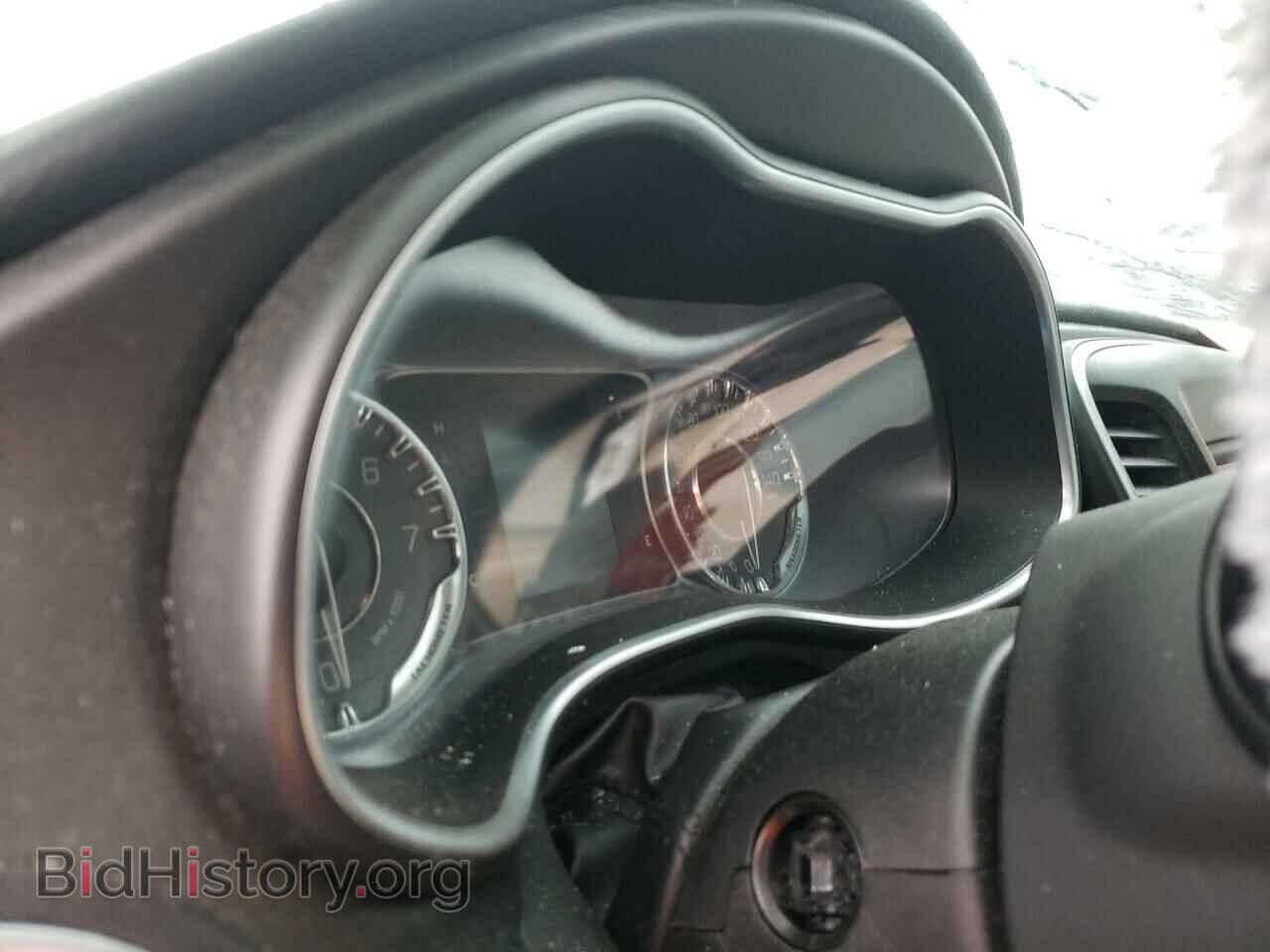 2015 CHRYSLER 200 - VIN: 1C3CCCAB1FN759231 - Фото 8