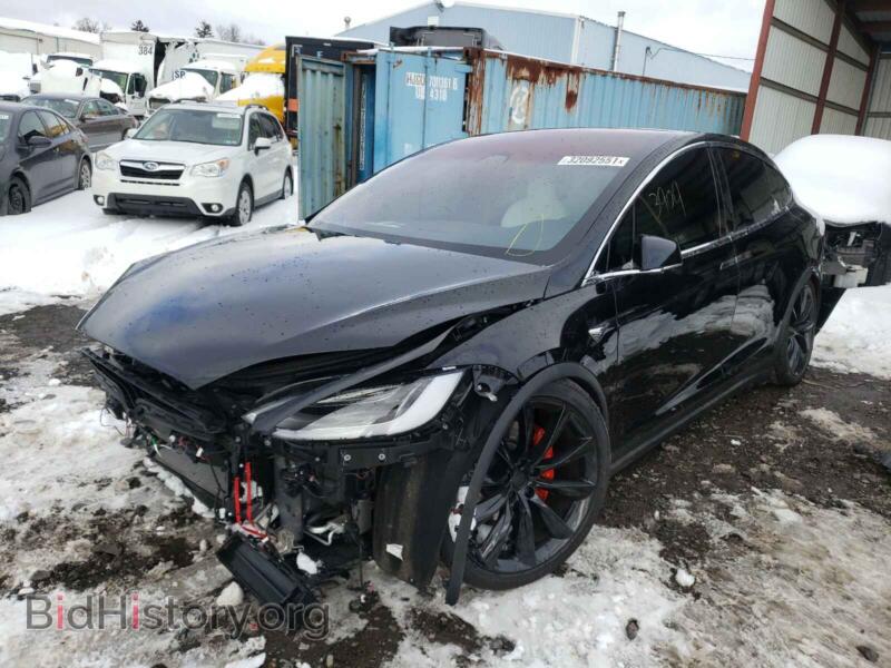 2020 Tesla MODEL X (VIN 5YJXCBE48LF301974) — фото 2 из 10