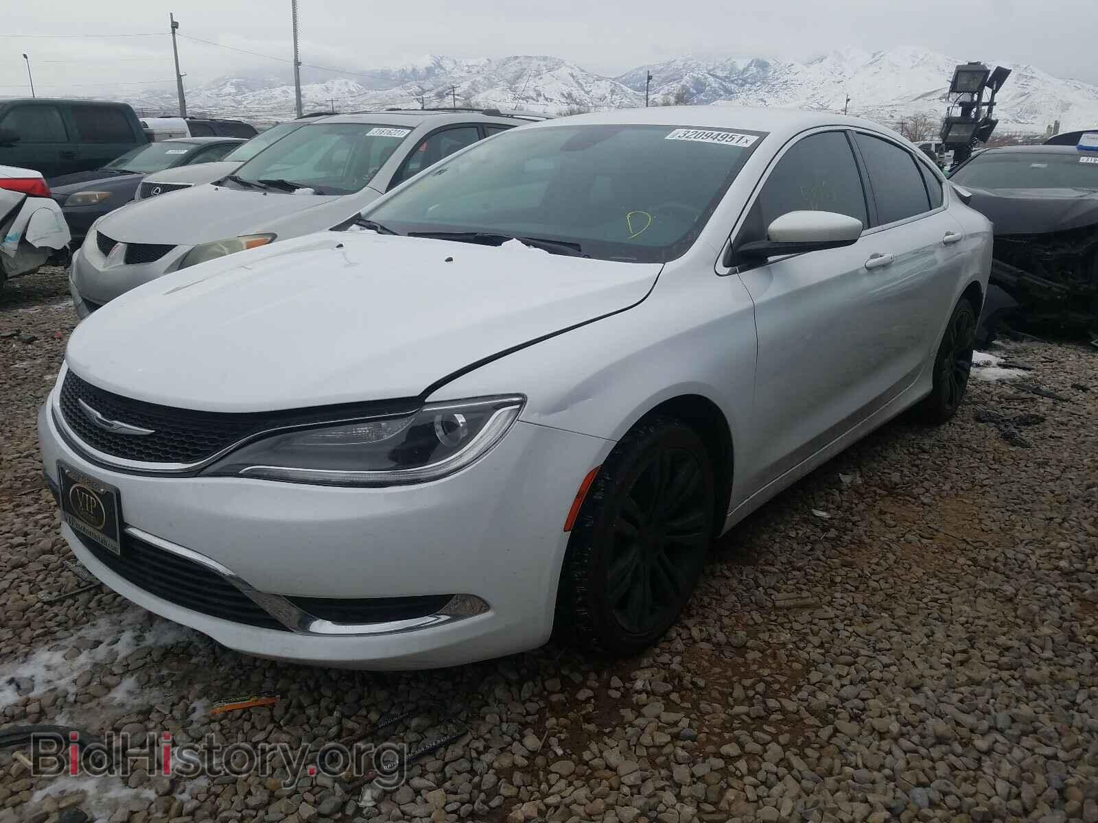 2015 CHRYSLER 200 - VIN: 1C3CCCAB2FN582186 - Фото 2