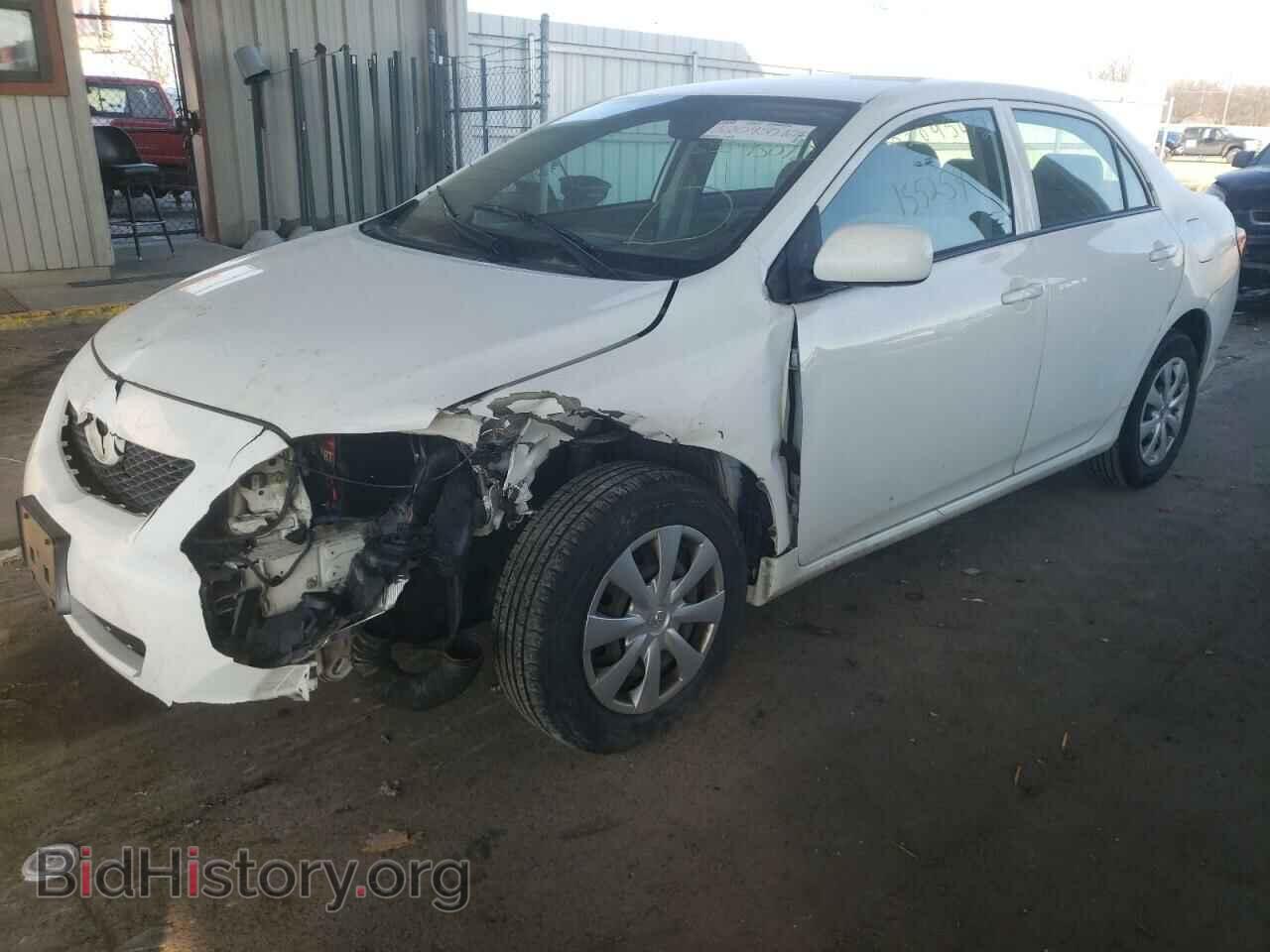 2009 TOYOTA COROLLA - VIN: JTDBL40E19J047841 - Фото 2