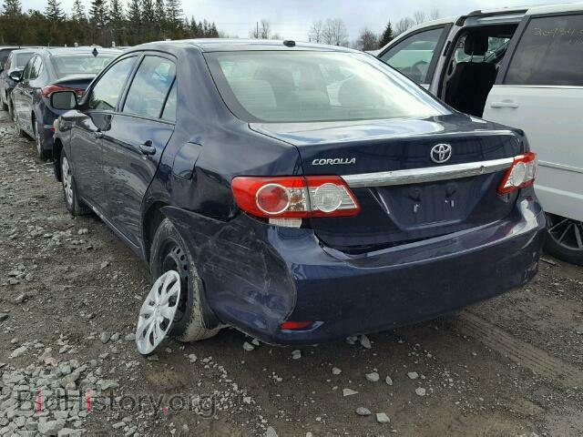 2013 TOYOTA COROLLA BA - VIN: 2T1BU4EEXDC953982 - Фото 3