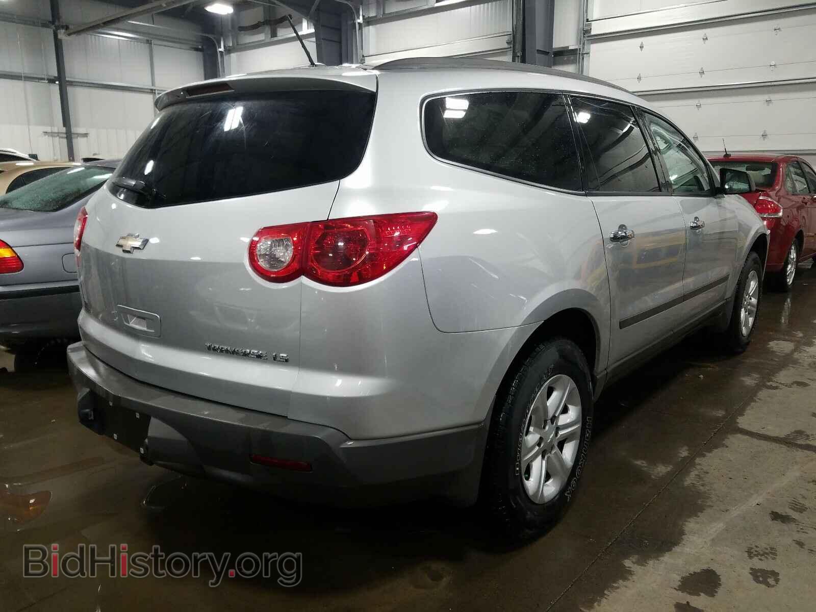 2012 CHEVROLET TRAVERSE - VIN: 1GNKREED2CJ247727 - Фото 4