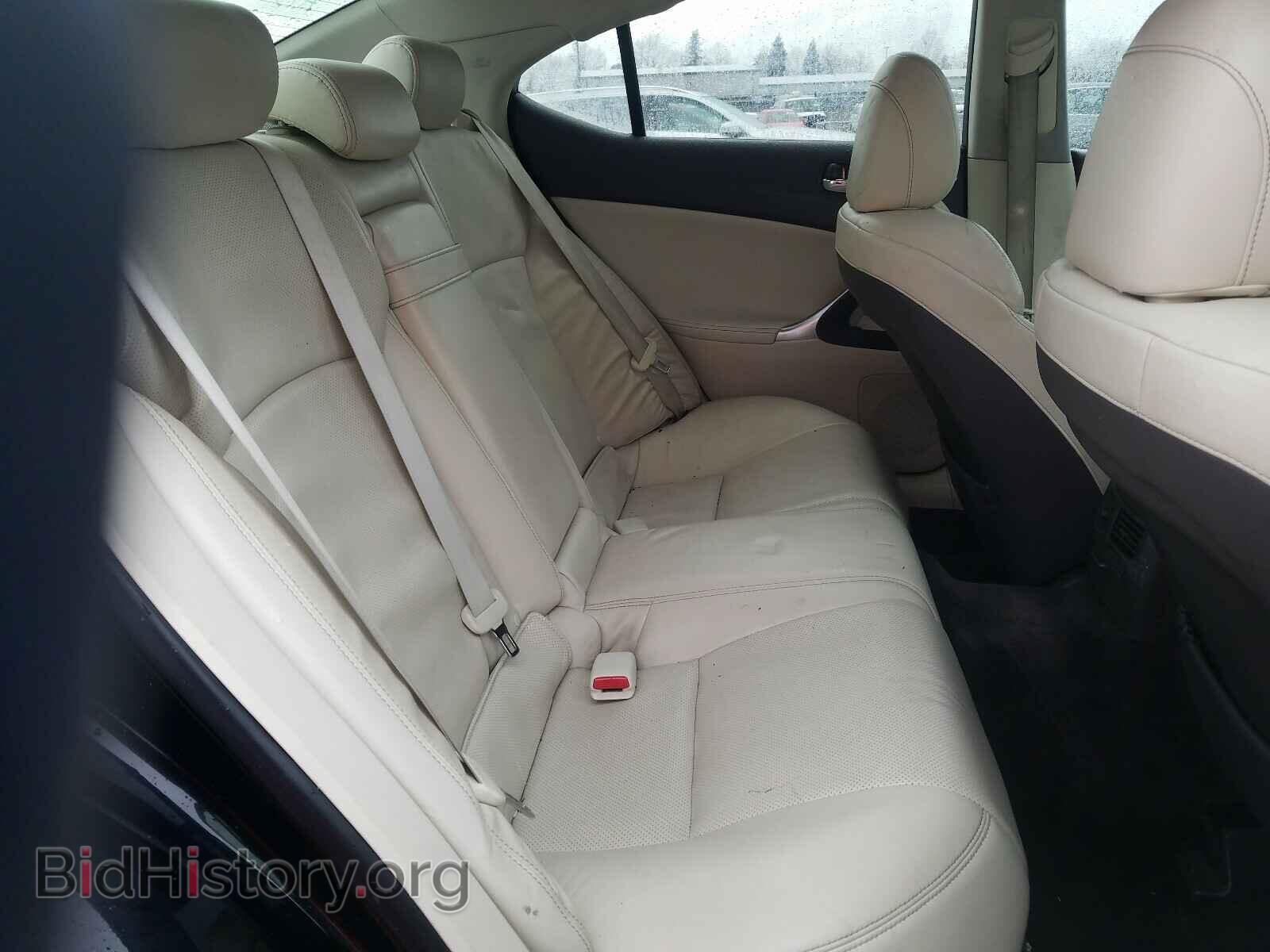 2011 LEXUS IS - VIN: JTHCF5C21B5050254 - Фото 6