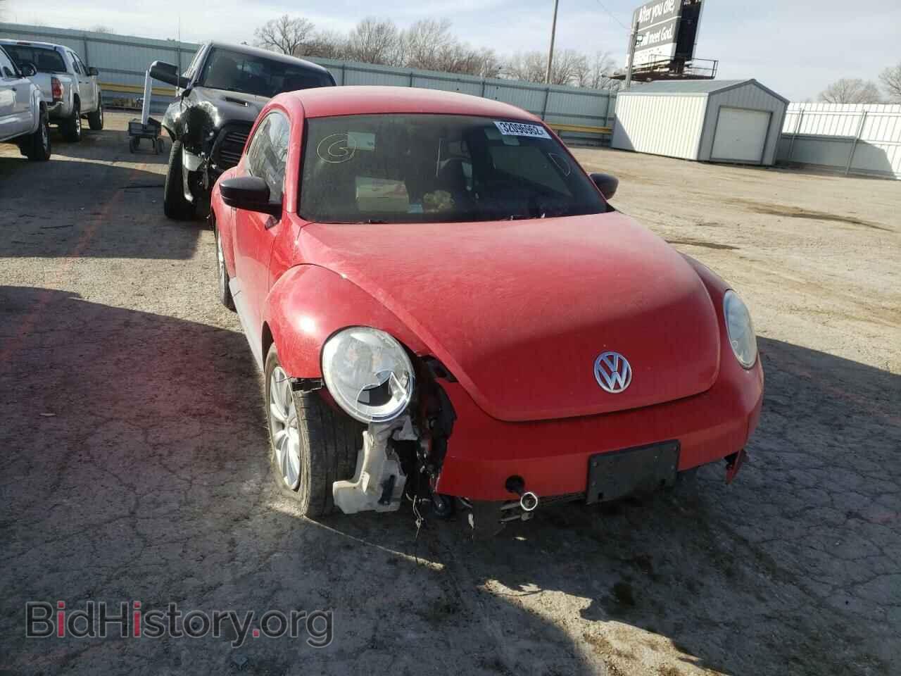 Photo 3VWF17AT2FM640884 - VOLKSWAGEN BEETLE 2015