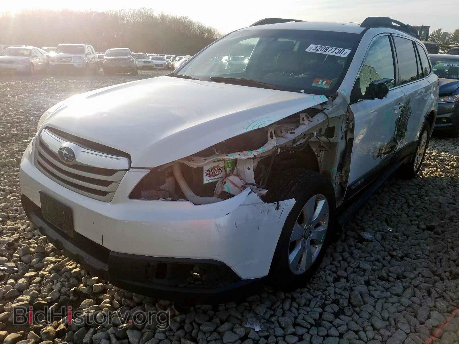 2011 SUBARU OUTBACK - VIN: 4S4BRBGC6B3420580 - Фото 2