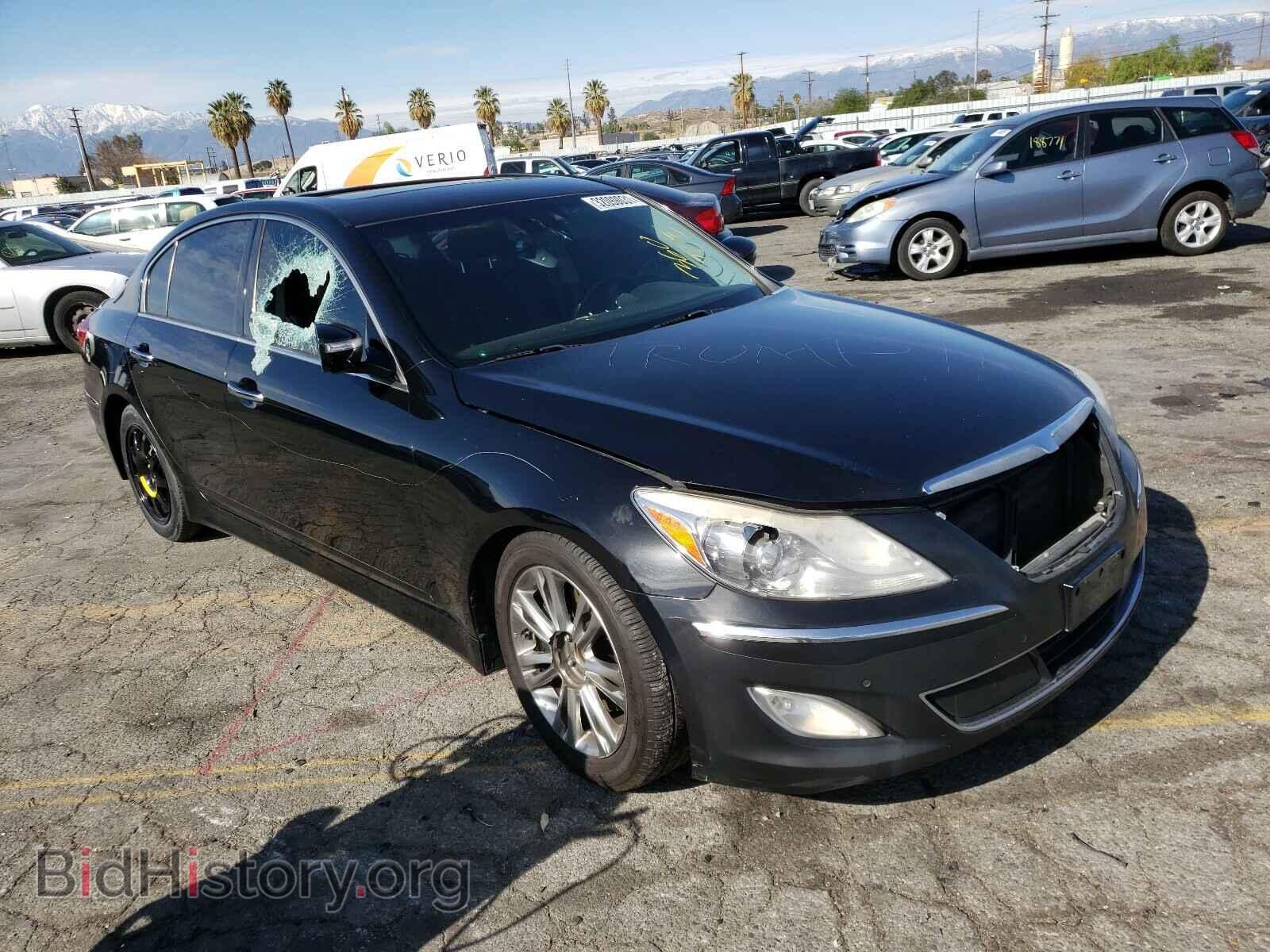 Photo KMHGC4DD8CU208341 - HYUNDAI GENESIS 2012