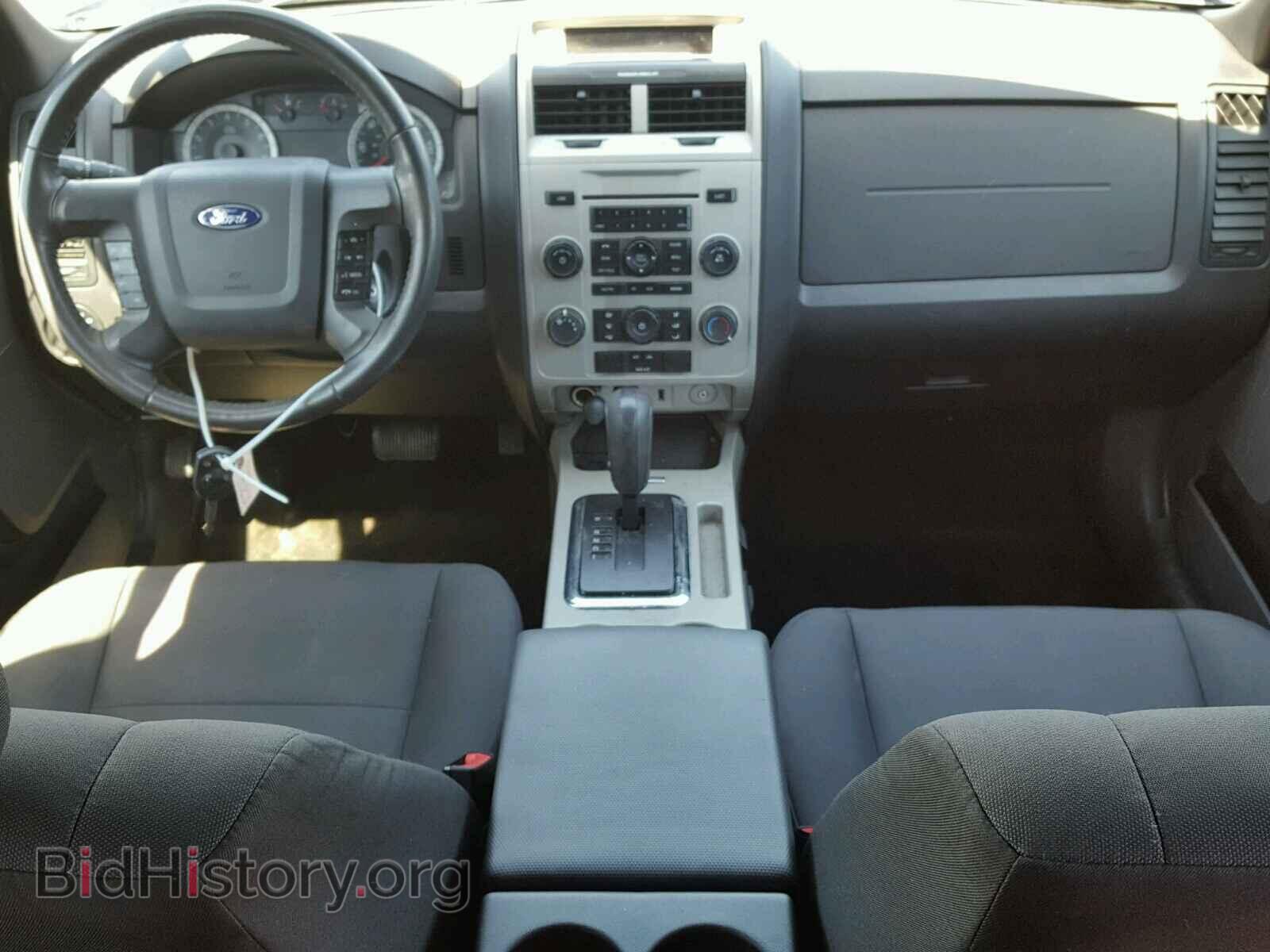 2011 FORD ESCAPE - VIN: 1FMCU9D77BKA49230 - Фото 9