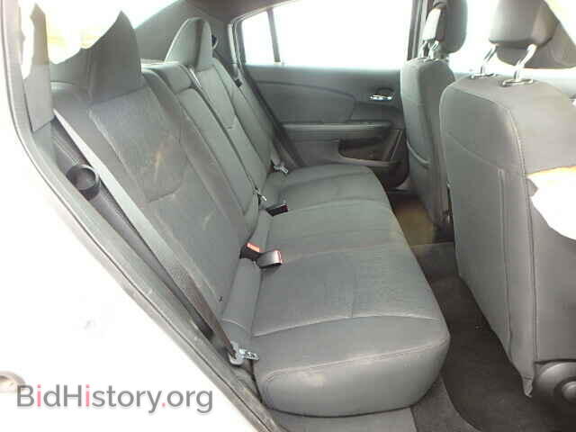 2012 CHRYSLER 200 - VIN: 1C3CCBBG7CN175271 - Фото 6