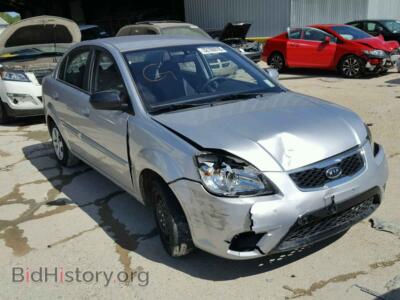 2011 Kia RIO BASE, серебристый — VIN KNADH4A32B6707513, Copart