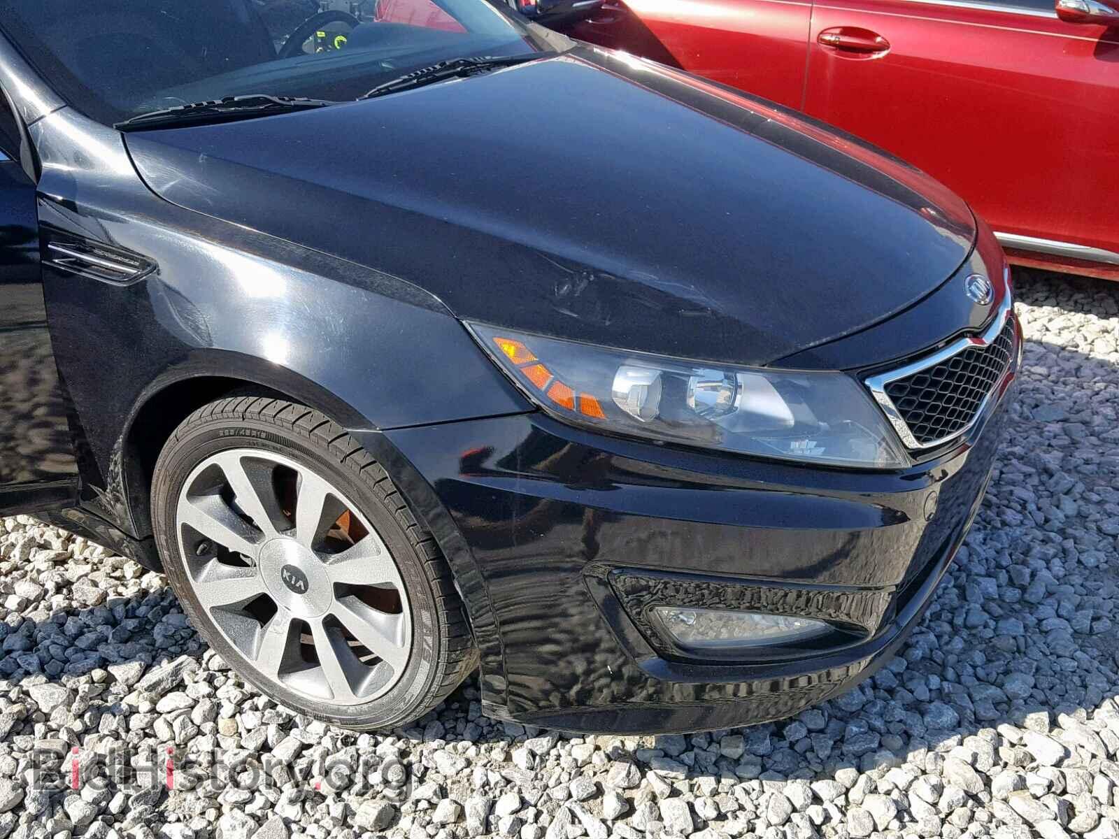 2011 KIA OPTIMA - VIN: KNAGR4A61B5142777 - Фото 9