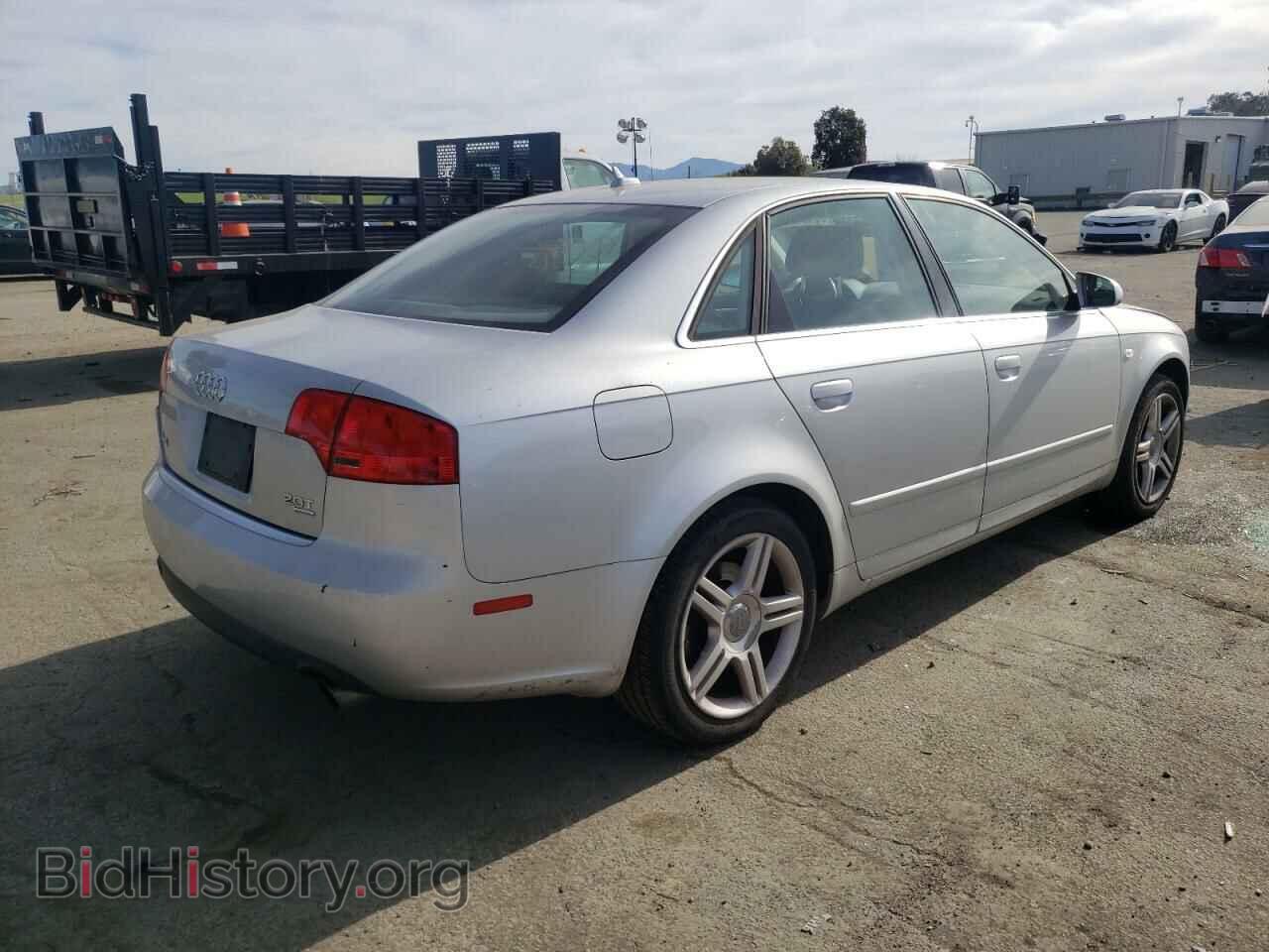 2007 AUDI A4 - VIN: WAUDF78E87A234848 - Photo 4