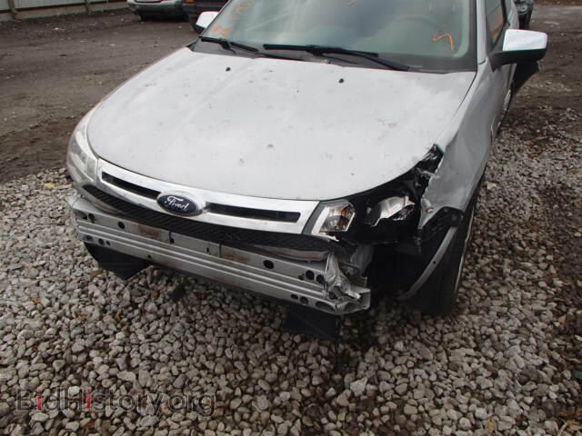 2008 FORD FOCUS - VIN: 1FAHP33NX8W186684 - Photo 10