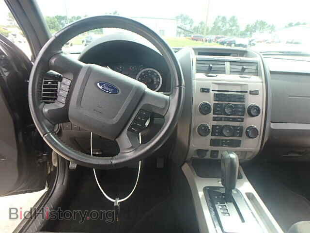 2011 FORD ESCAPE - VIN: 1FMCU0D71BKB32602 - Фото 9