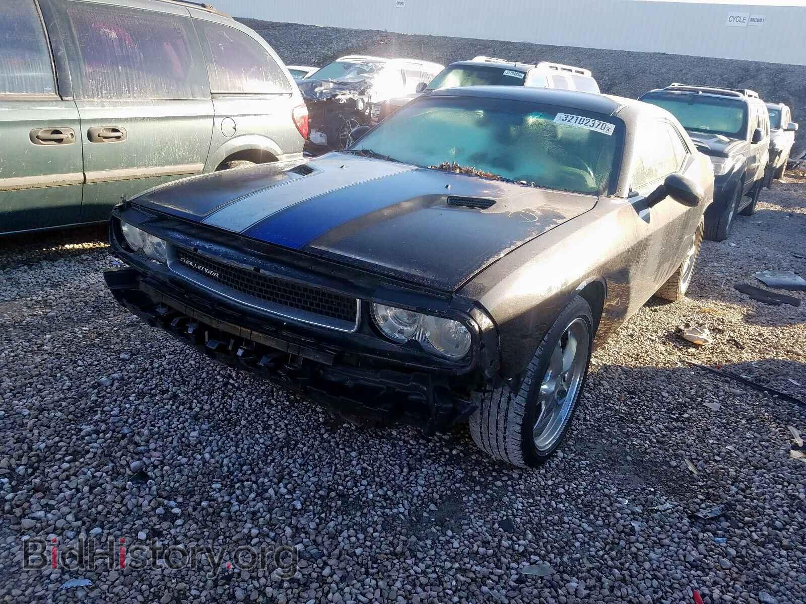2010 DODGE CHALLENGER - VIN: 2B3CJ4DV2AH314206 - Photo 2