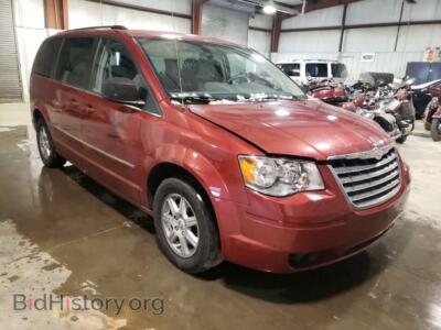 2010 Chrysler MINIVAN Town & COU, красный — VIN 2A4RR5D18AR230108, Copart