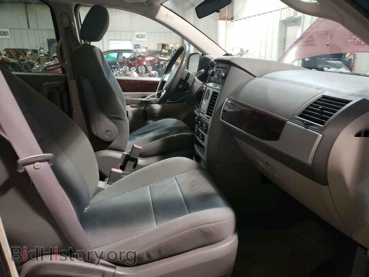 2010 CHRYSLER MINIVAN - VIN: 2A4RR5D18AR230108 - Фото 5