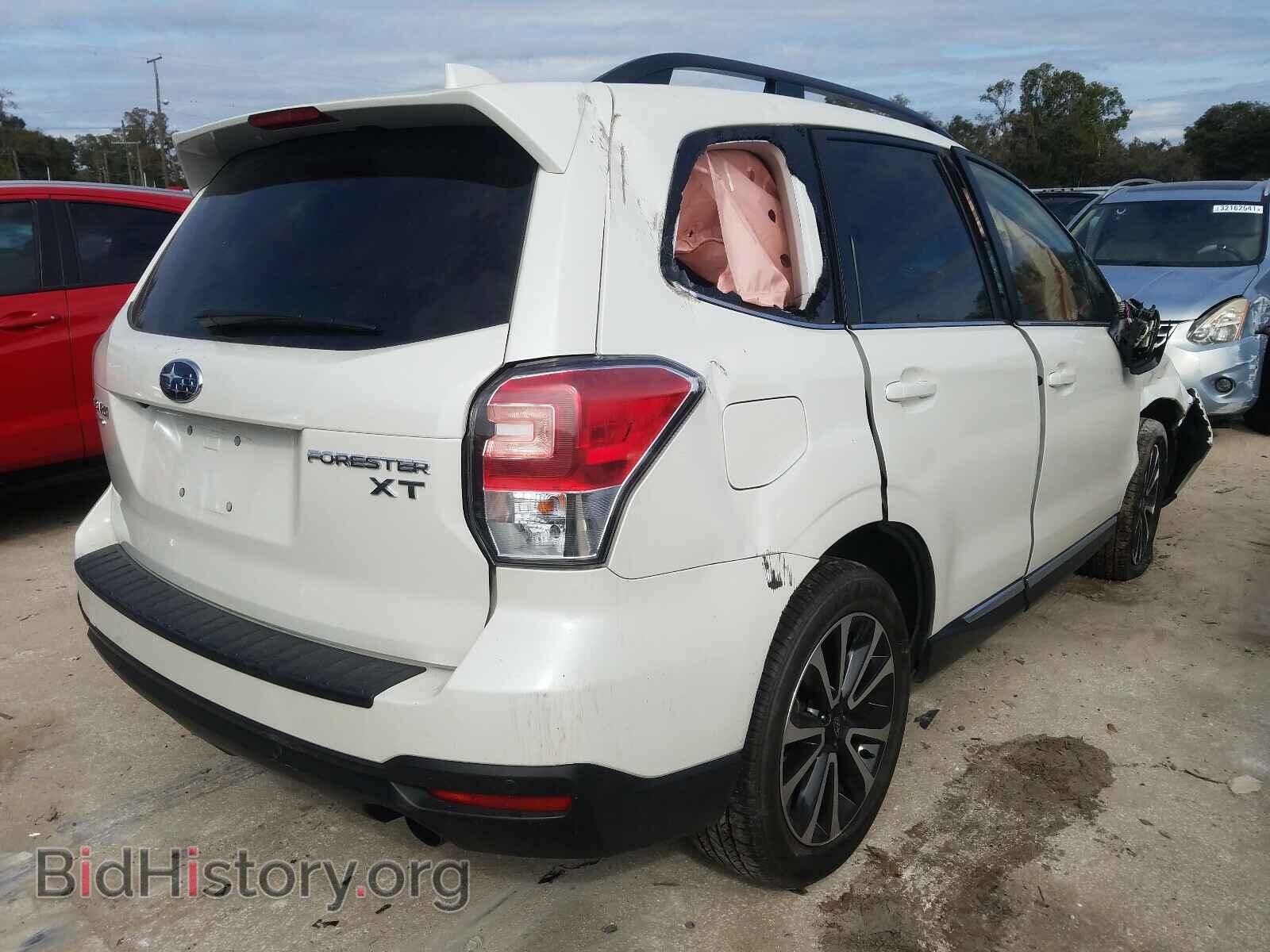 2017 SUBARU FORESTER - VIN: JF2SJGWC1HH521467 - Фото 4