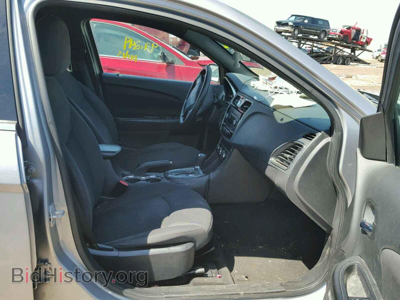 2013 CHRYSLER 200 - VIN: 1C3CCBAB1DN641848 - Фото 5