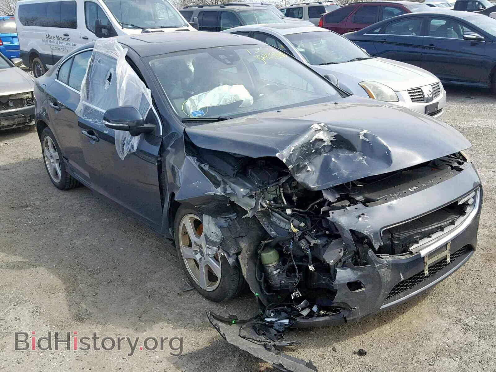 Photo YV1622FS8C2027460 - VOLVO S60 2012