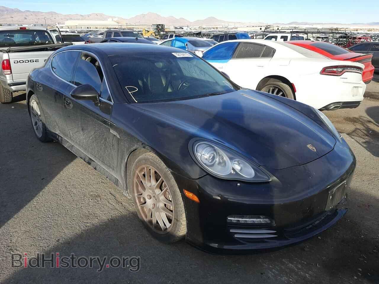Photo WP0AB2A79BL060866 - PORSCHE PANAMERA 2011