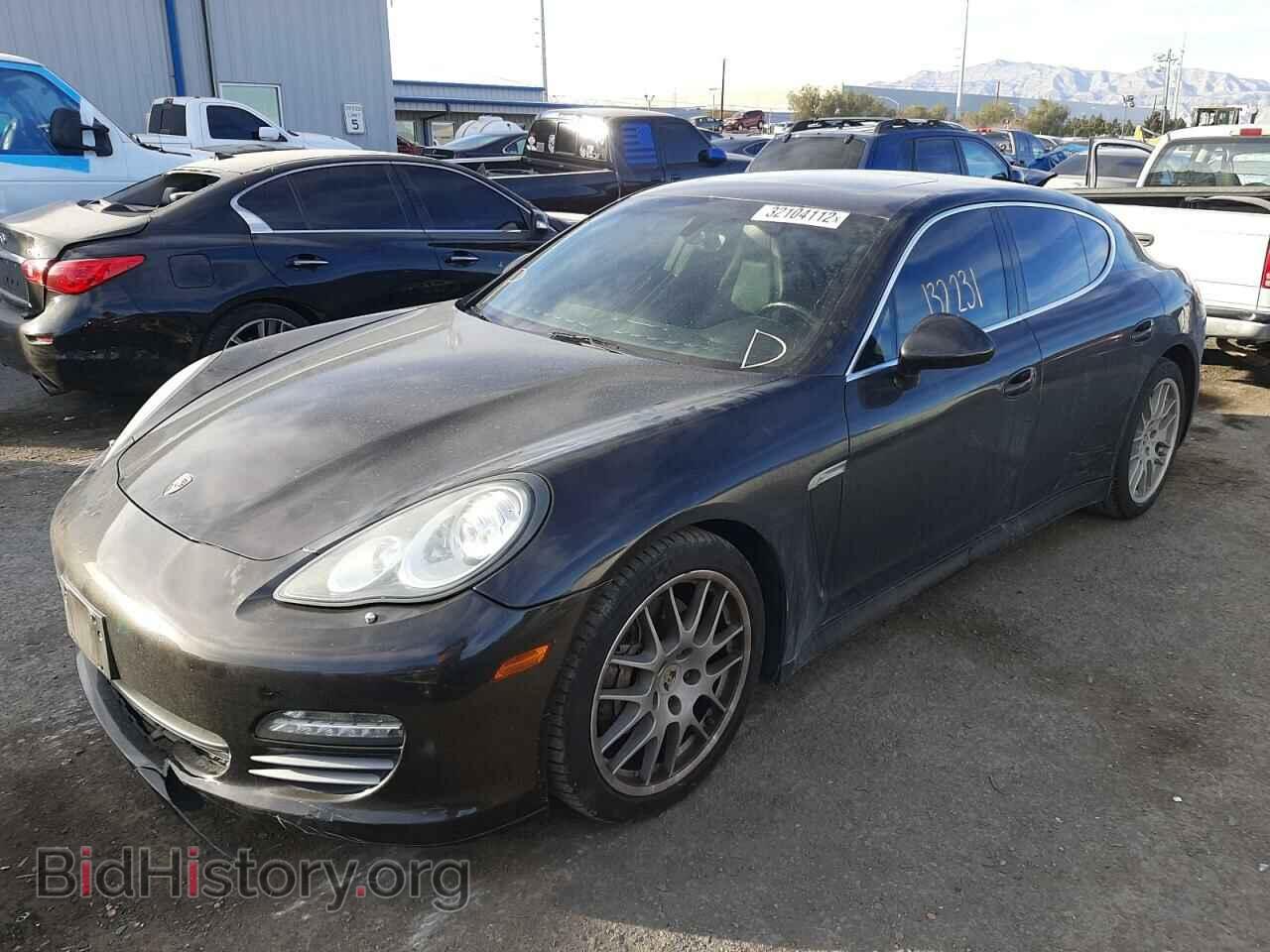 2011 PORSCHE PANAMERA - VIN: WP0AB2A79BL060866 - Фото 2