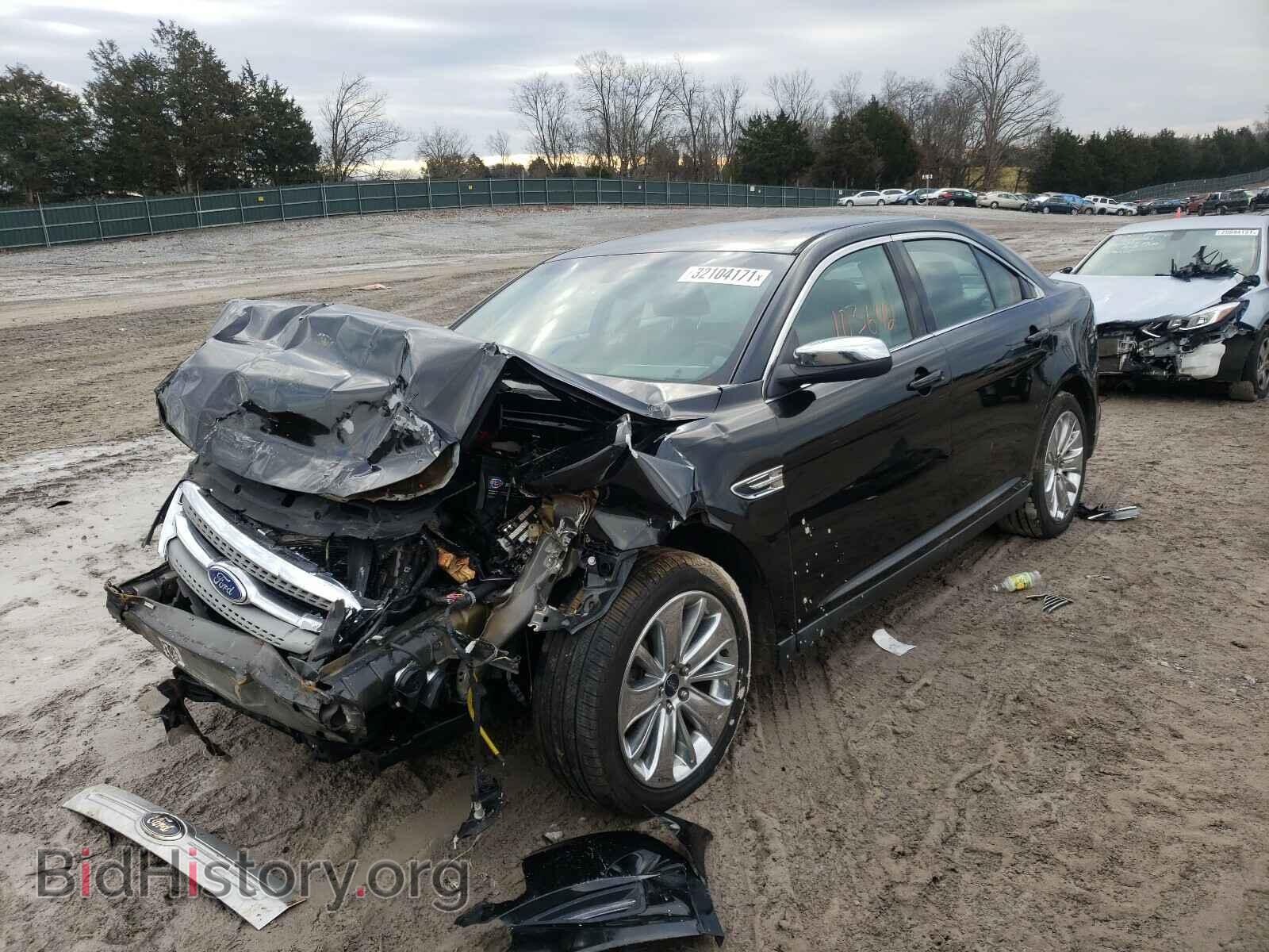 2011 FORD TAURUS - VIN: 1FAHP2FW4BG156452 - Photo 2