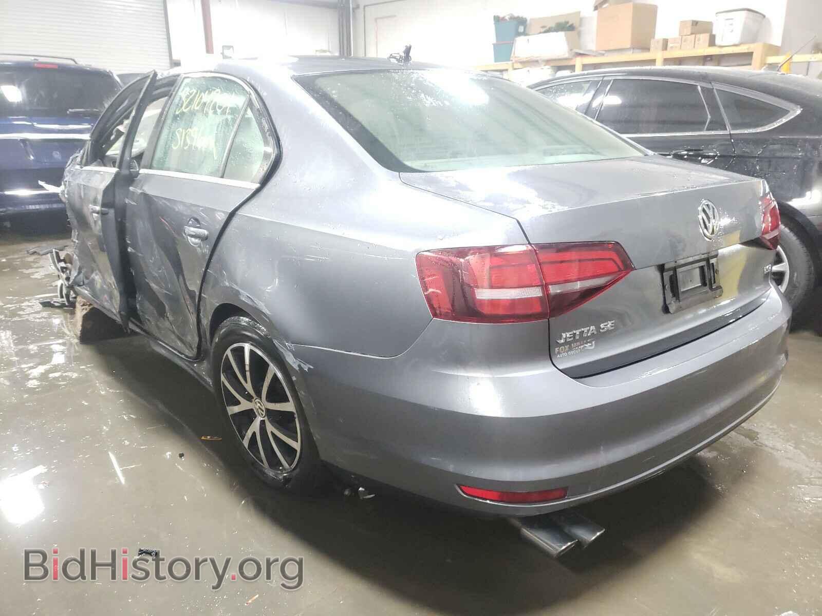 2017 VOLKSWAGEN JETTA - VIN: 3VWDB7AJ3HM343466 - Фото 3