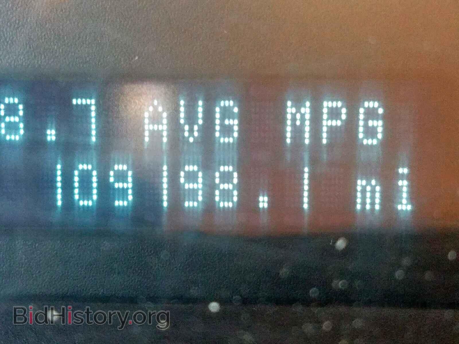 2011 FORD ESCAPE - VIN: 1FMCU9EG8BKA85524 - Photo 8