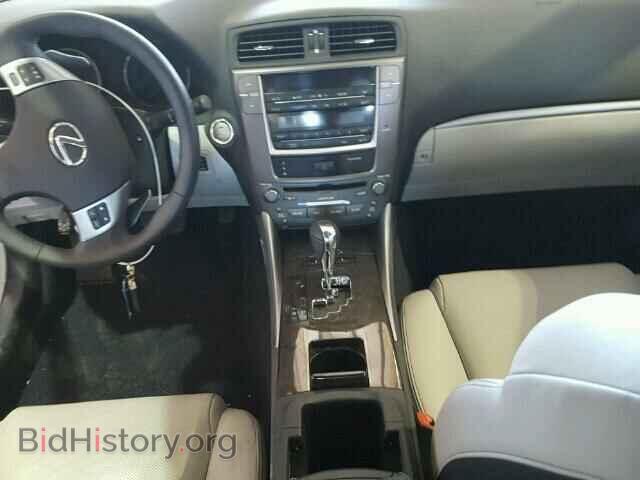 2011 LEXUS IS250 - VIN: JTHBF5C26B5136073 - Фото 9