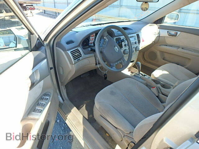 2008 KIA OPTIMA - VIN: KNAGE123785193207 - Фото 9