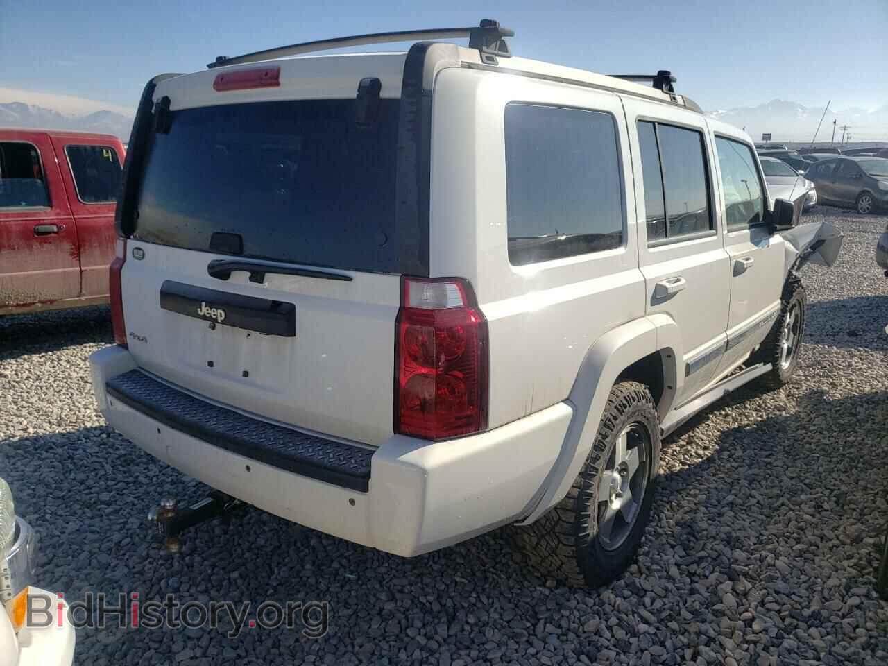 2010 JEEP COMMANDER - VIN: 1J4RG4GK7AC157116 - Фото 4