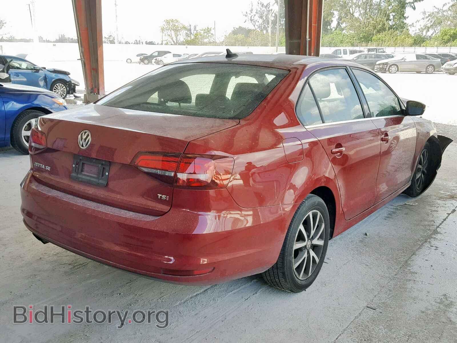 2017 VOLKSWAGEN JETTA - VIN: 3VWDB7AJ6HM261201 - Фото 4