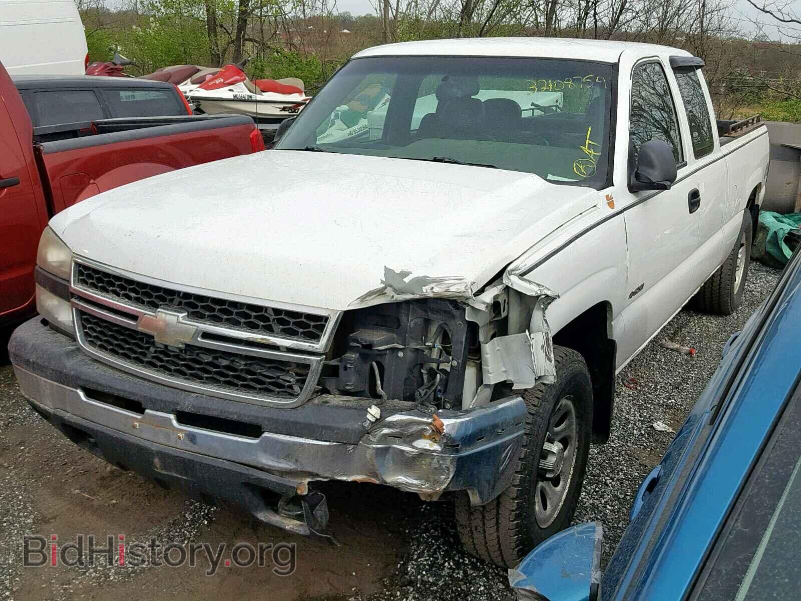 2007 CHEVROLET SILVERADO - VIN: 1GCEK19B97Z168106 - Фото 2