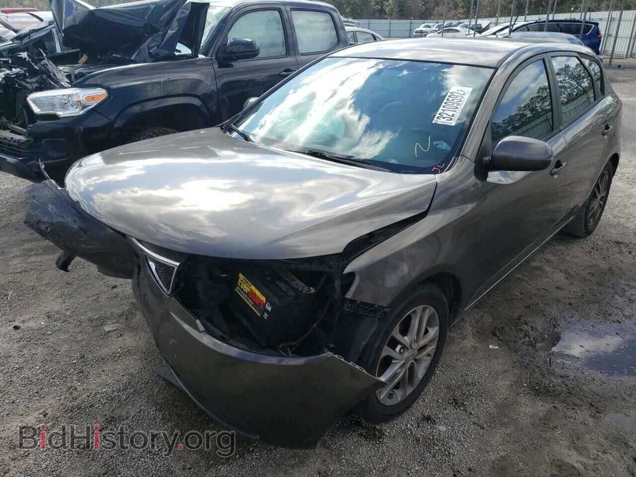2012 KIA FORTE - VIN: KNAFU5A27C5481221 - Фото 2