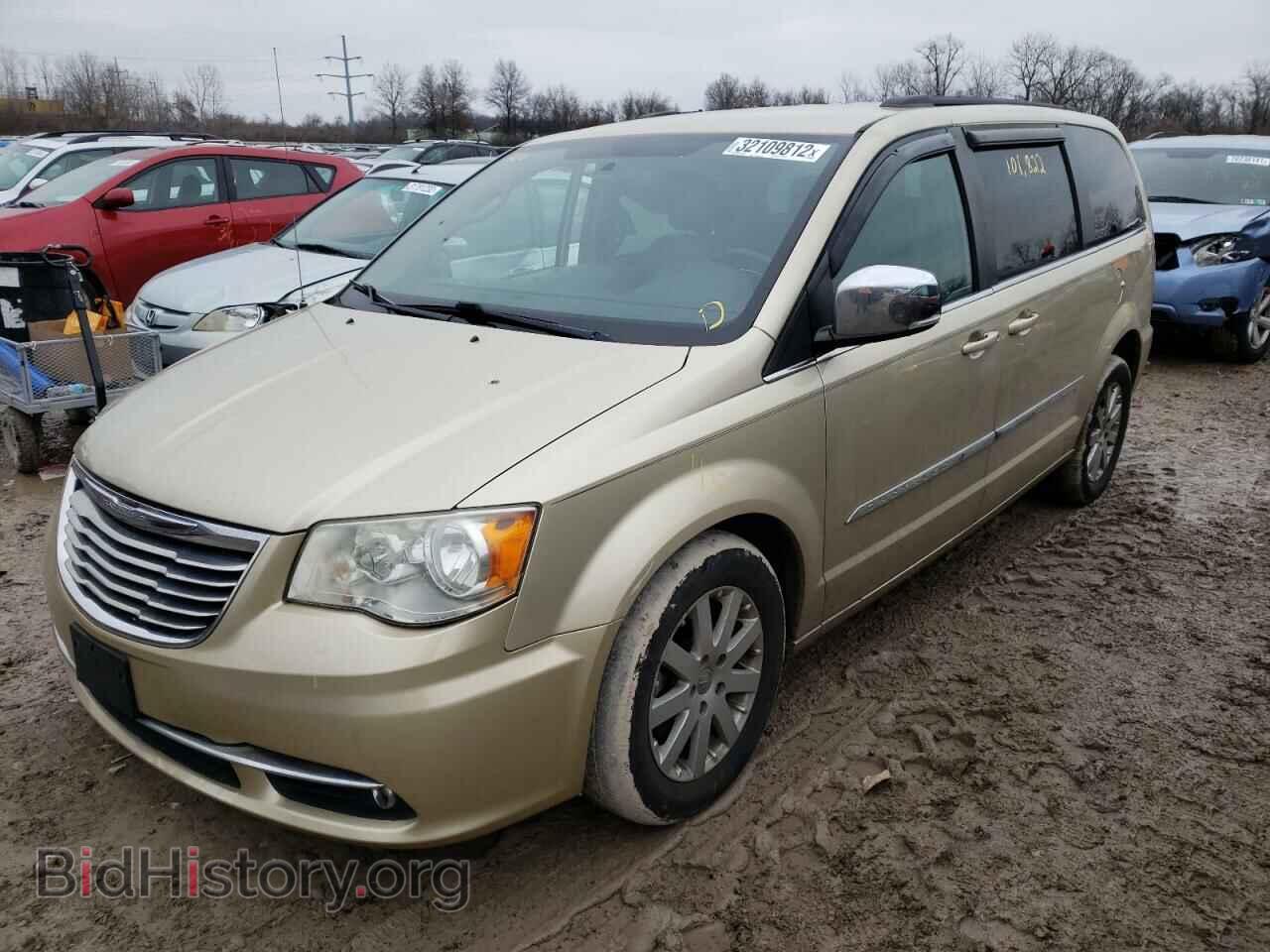 2011 CHRYSLER MINIVAN - VIN: 2A4RR8DG0BR759799 - Фото 2