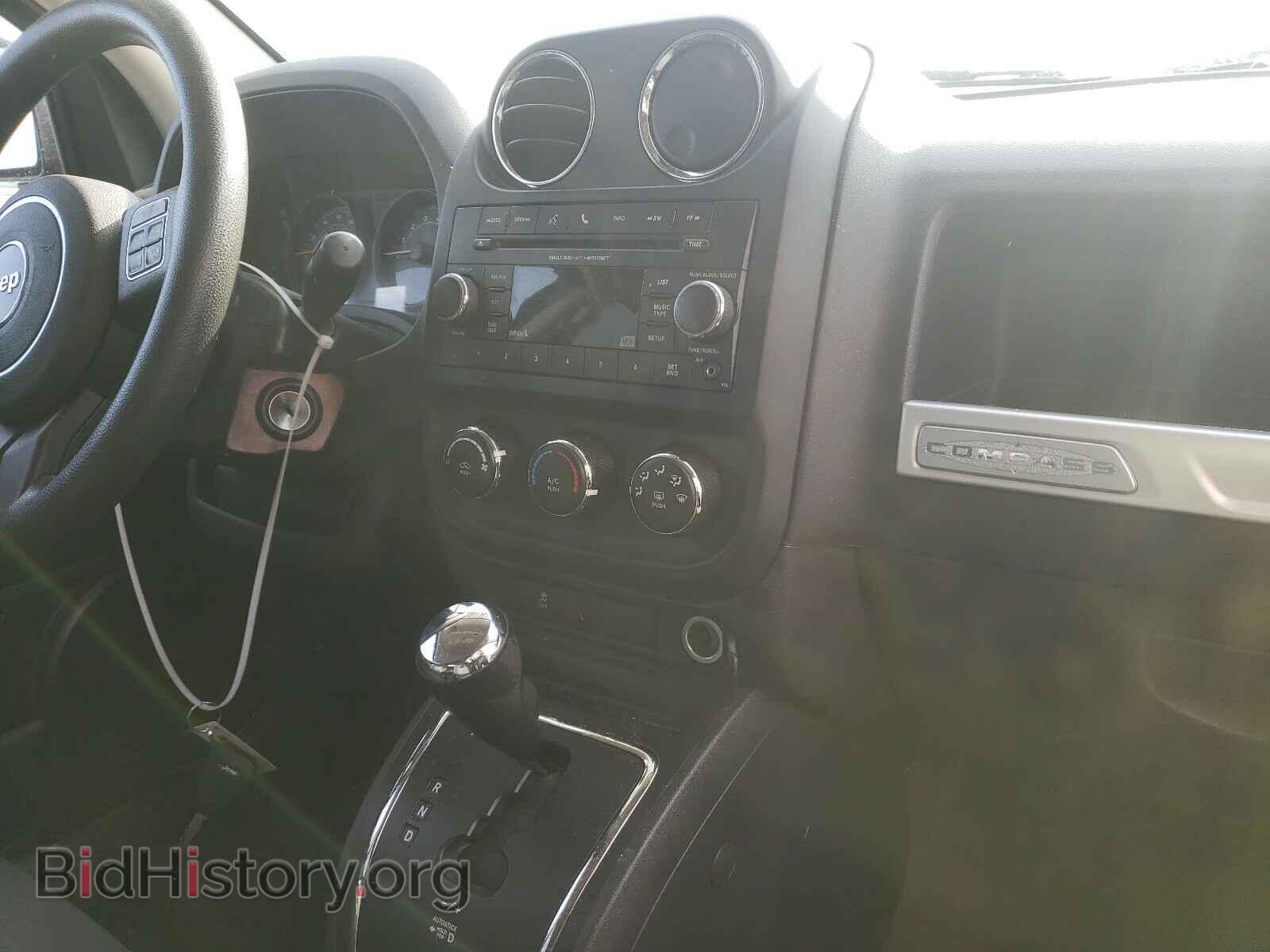 2016 JEEP COMPASS - VIN: 1C4NJDBB4GD686166 - Фото 9