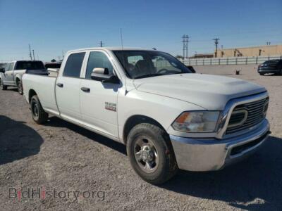 2013 RAM 2500 2500 ST, белый — VIN 3C6UR4HL5DG514075, Copart