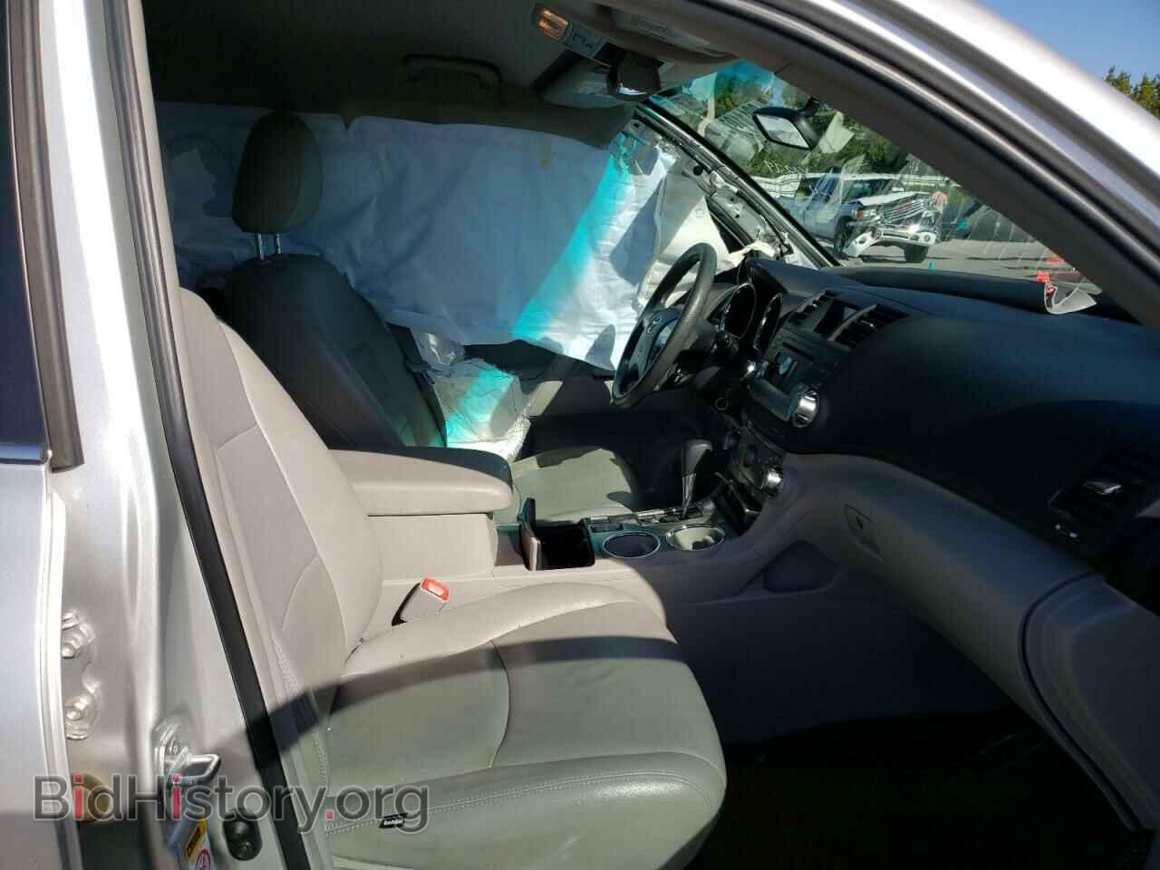2011 TOYOTA HIGHLANDER - VIN: 5TDZK3EH8BS044829 - Фото 5