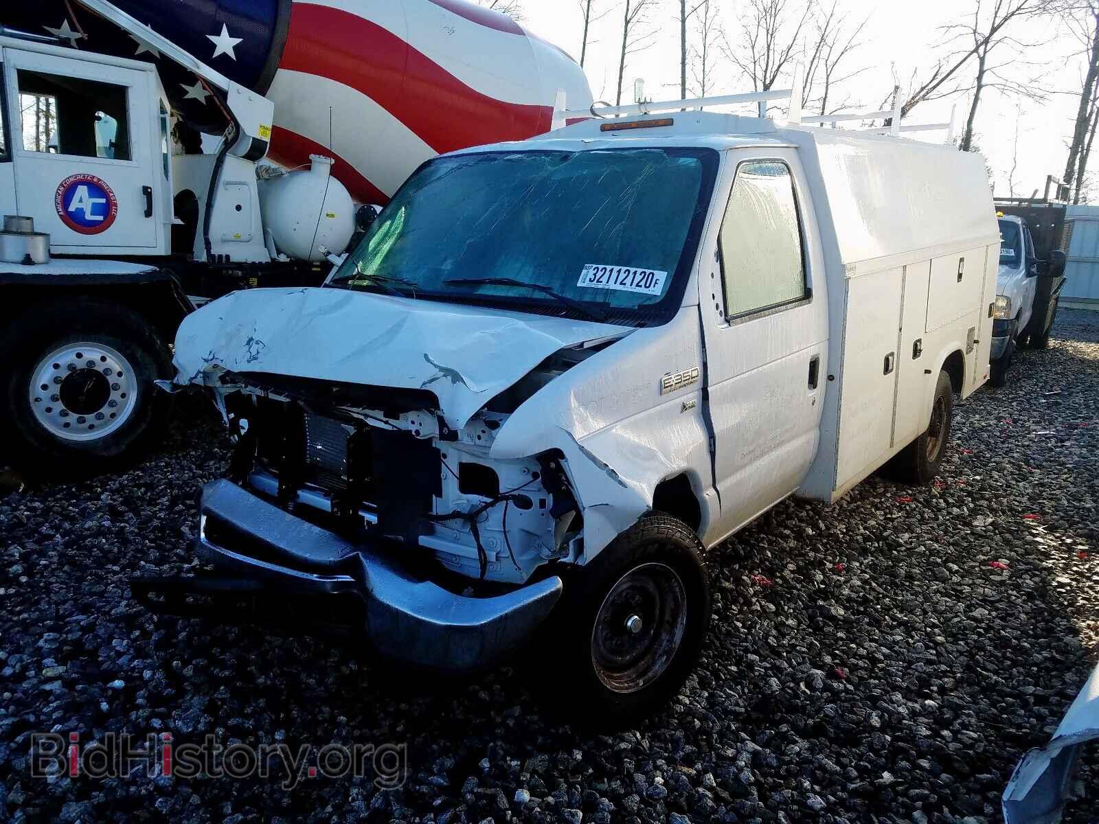 2017 FORD ECONOLINE - VIN: 1FDWE3F63HDC39017 - Фото 2