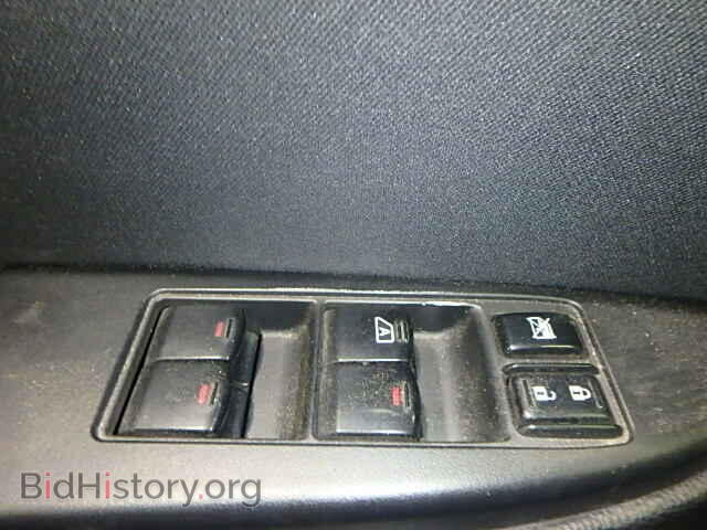 2010 SUBARU OUTBACK - VIN: 4S4BRBCC8A3369006 - Photo 9