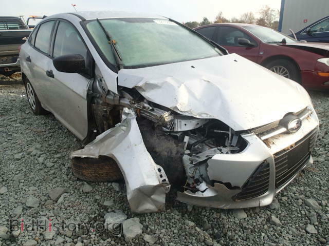 Photo 1FAHP3E24CL402347 - FORD FOCUS 2012